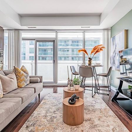 Downtown Vacation Rentals Торонто Экстерьер фото