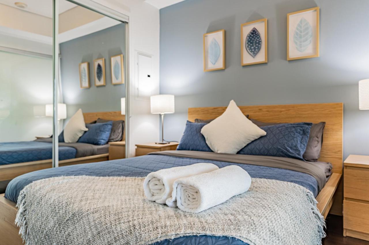 Downtown Vacation Rentals Торонто Экстерьер фото