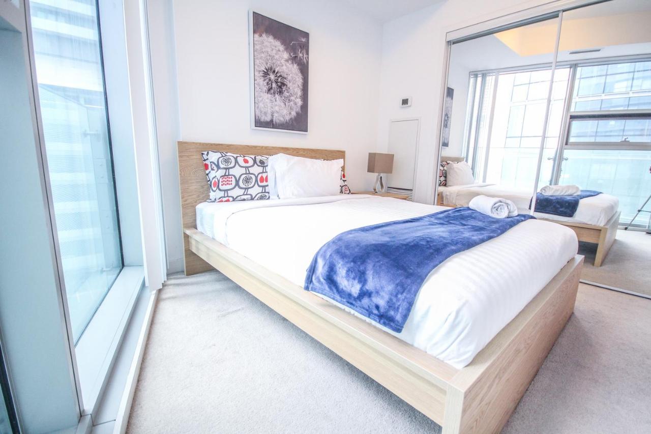 Downtown Vacation Rentals Торонто Экстерьер фото