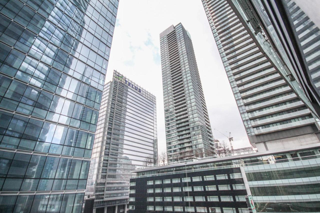 Downtown Vacation Rentals Торонто Экстерьер фото