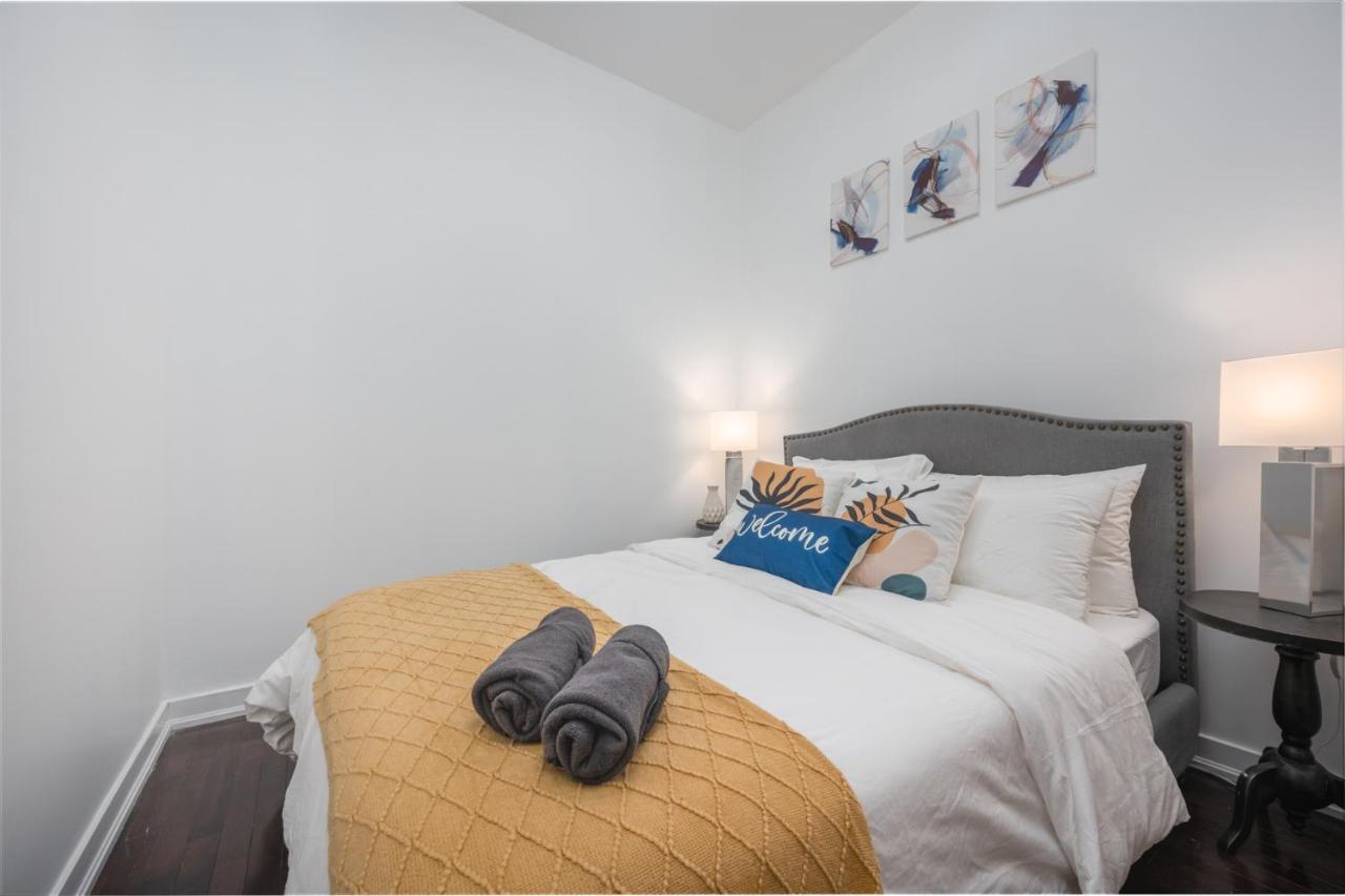Downtown Vacation Rentals Торонто Экстерьер фото